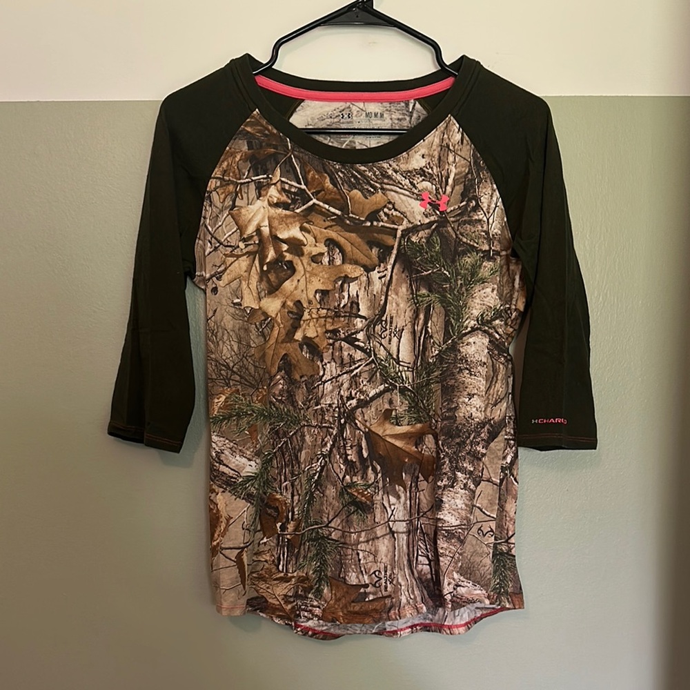 UNDER ARMOUR WOMENS 3/4 SLEEVE COTTON CAMO TEE MEDIUM